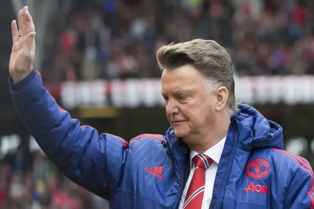 Louis van Gaal waves