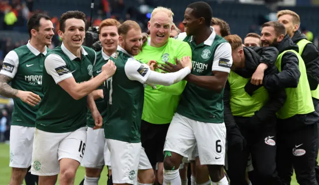 Hibs celebrate at Hampden