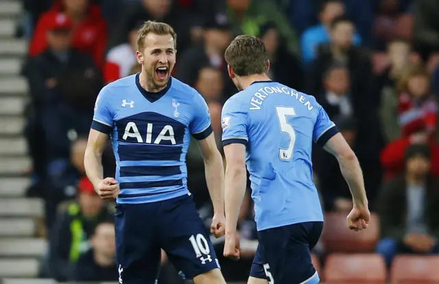 Harry Kane celebrating