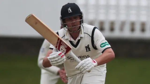 Warwickshire's Jonathan Trott