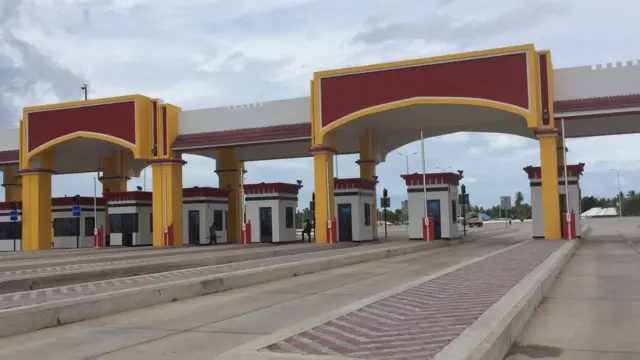 toll bridge