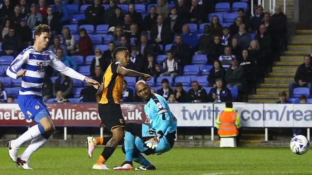 Abel Hernandez goal v Reading