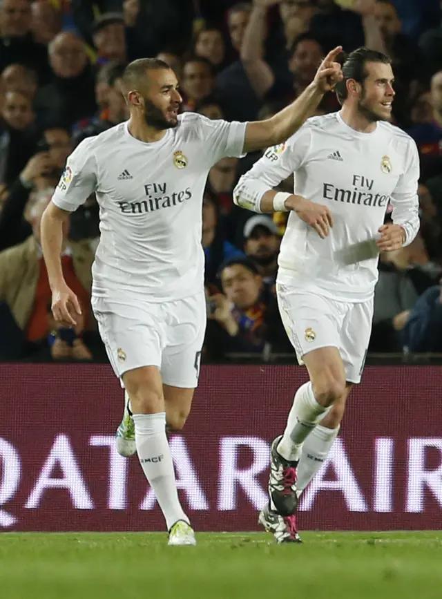 Karim Benzema celebrates