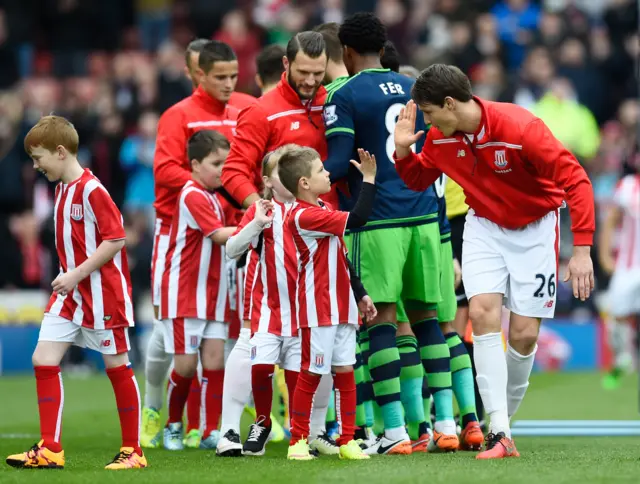 Stoke v Swansea kick-off