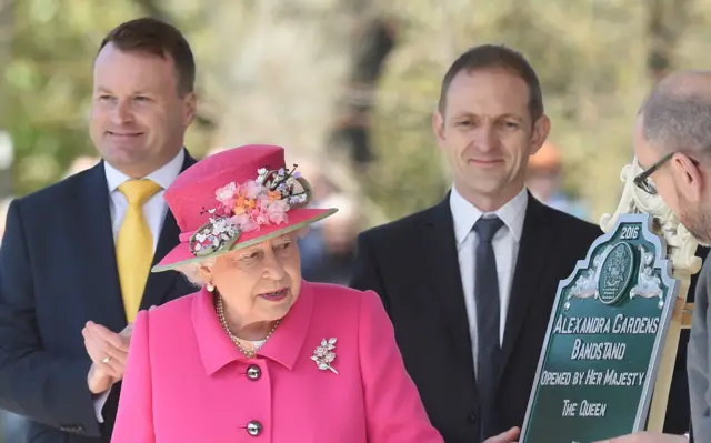 The Queen opening the Alexandra Gardens bandstand