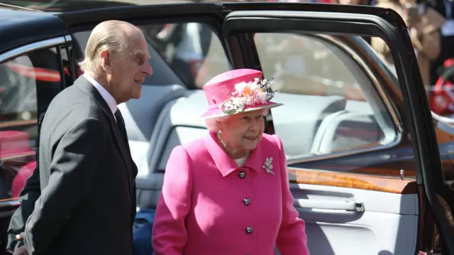 The Queen and Duke of Edinburgh arriving at the delivery office in Windsor