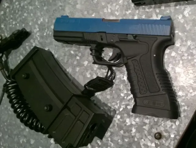Imitation guns