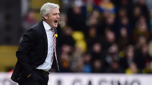 Mark Hughes yelling at side