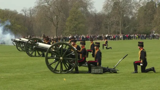 Gun salute at Hyde Park