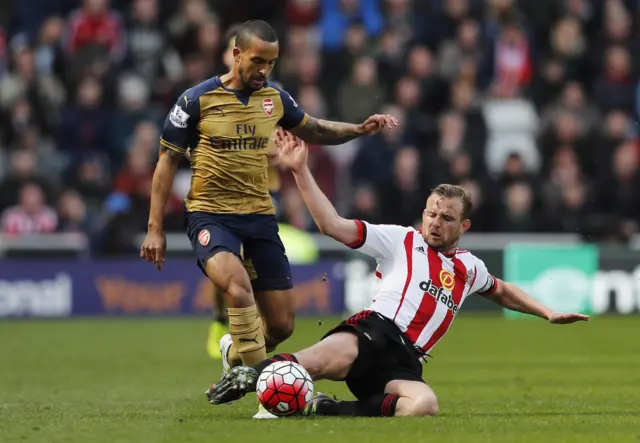 Theo Walcott, Lee Cattermole