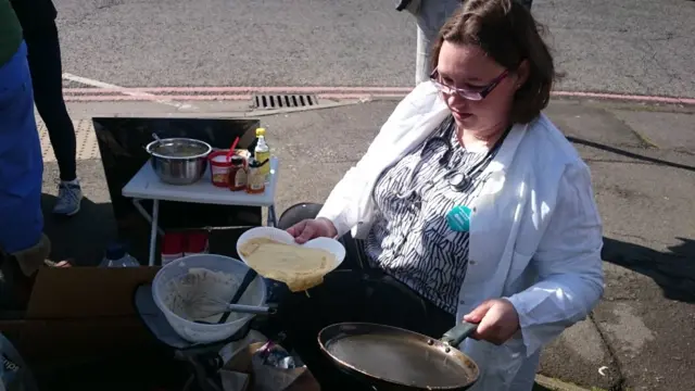 Making pancakes on the picket line at the John Radcliffe Hospital