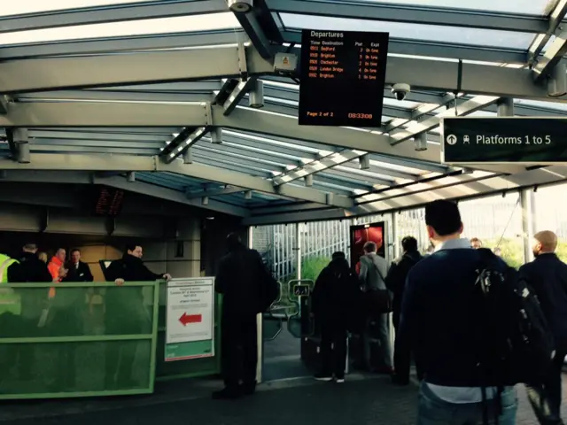 Three Bridges railway station