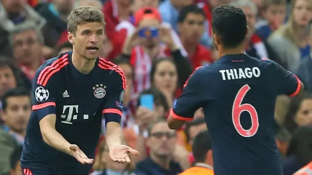 Thomas Muller replaces Thiago Alcantara