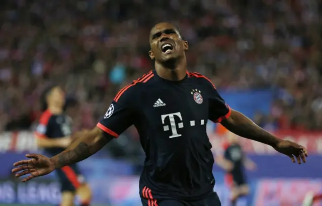 Douglas Costa