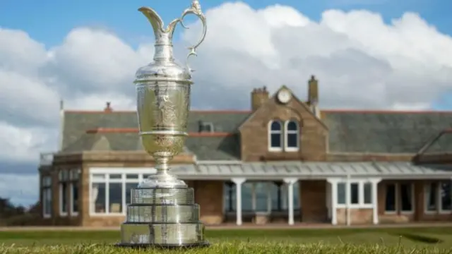 The R&A said membership policy was 'a matter for the club'