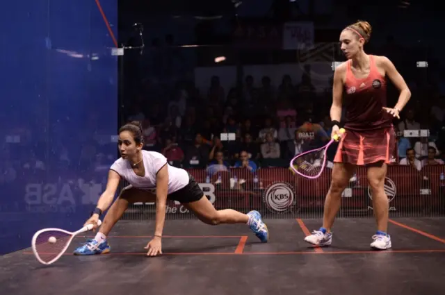 Nouran Gohar of Egypt (L) plays a forehand against Camille Serme of France (R) during their quarter-final match of the PSA Women's World Championships squash tournament in Malaysia 28 April 2016