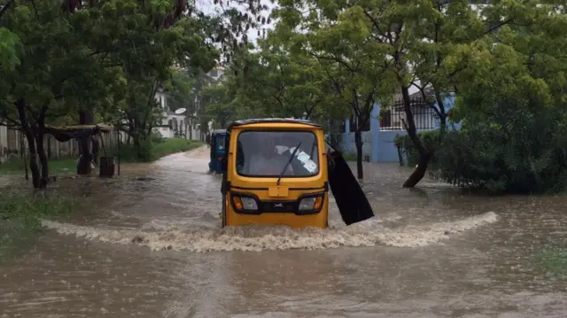 Flooded street in Dar es Salaam, Tanzania