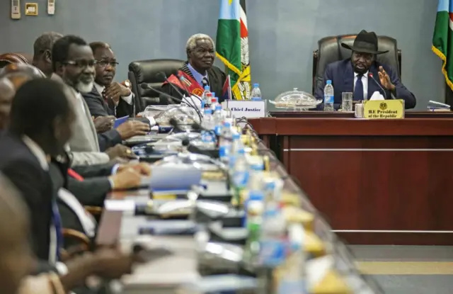 President Kiir chairing cabinet meeting