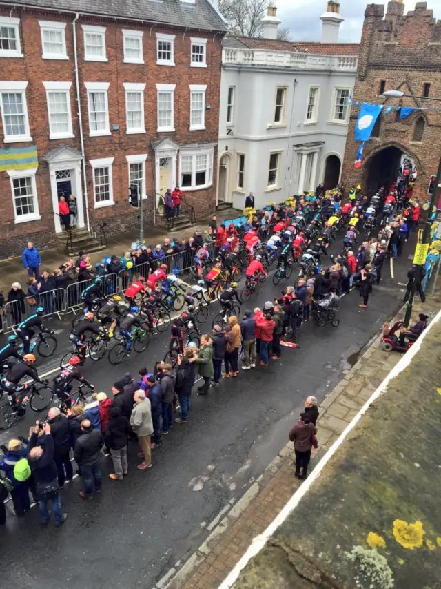 The peleton heading through Beverley Bar earlier