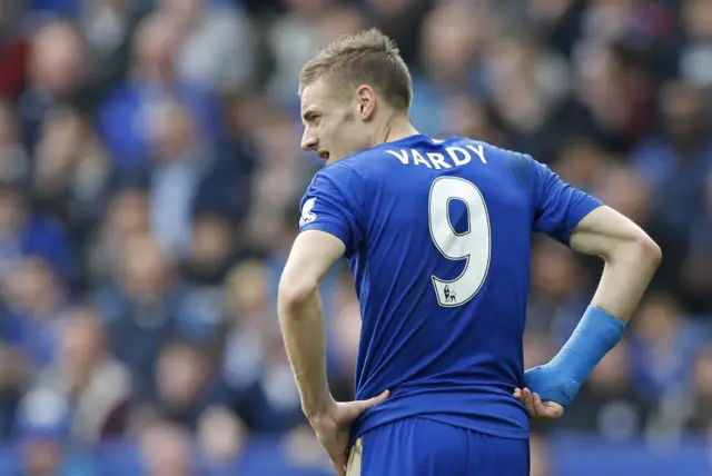 Jamie Vardy reacts