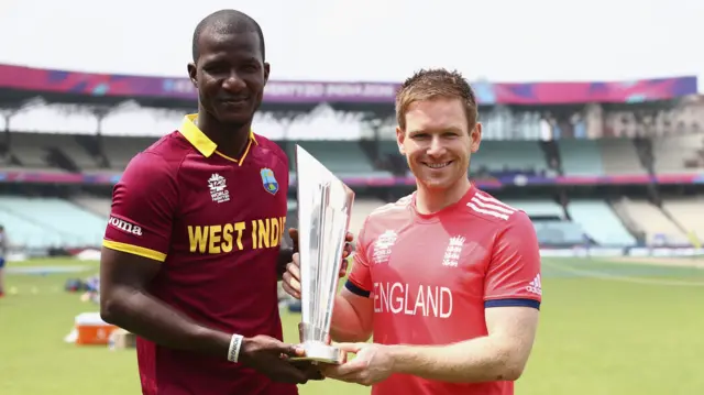 Darren Sammy and Eoin Morgan