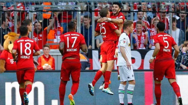 Thomas Muller celebrates