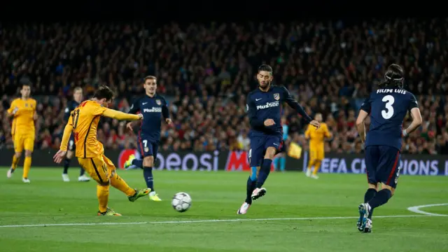 Lionel Messi shoots