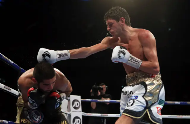 Jamie McDonnell beats Fernando Vargas