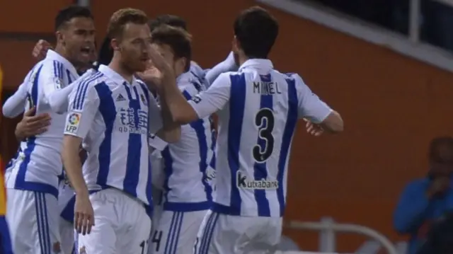 Real Sociedad score against Barcelona