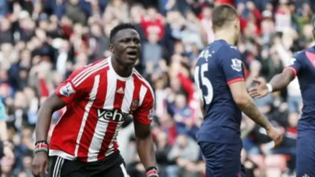 Victor Wanyama celebrates