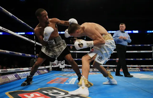 Selby in world title defence