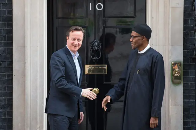 UK PM david cameron outside 10 Downing street with Nigerian president Muhammadu Buhari