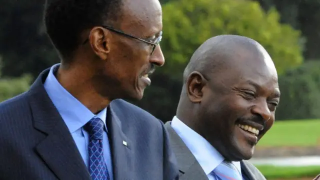 Rwanda's leader Paul Kagame (L) and Burundi's leader Pierre Nkurunziza (R)