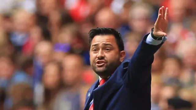 Arsenal Ladies boss Pedro Martinez Losa