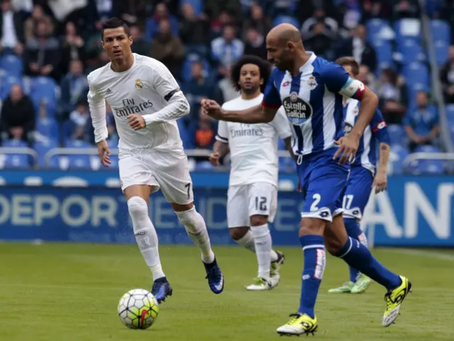 Manuel Pablo and Cristiano Ronaldo