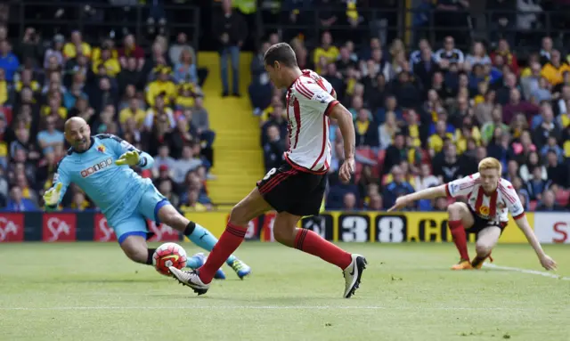 Jack Rodwell scores