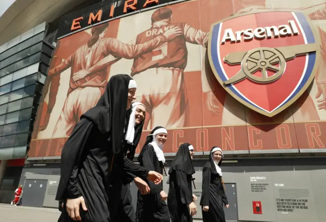 Arsenal nuns