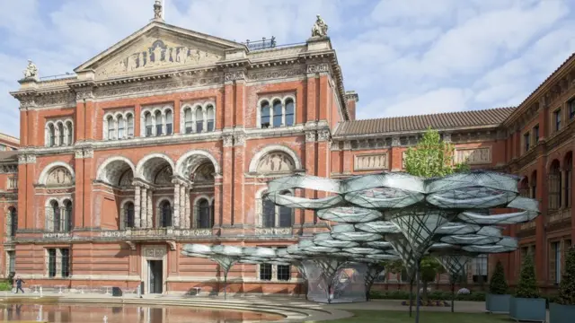 Elytra Filament Pavilion at the V&A
