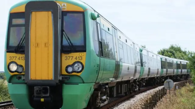 Southern rail train