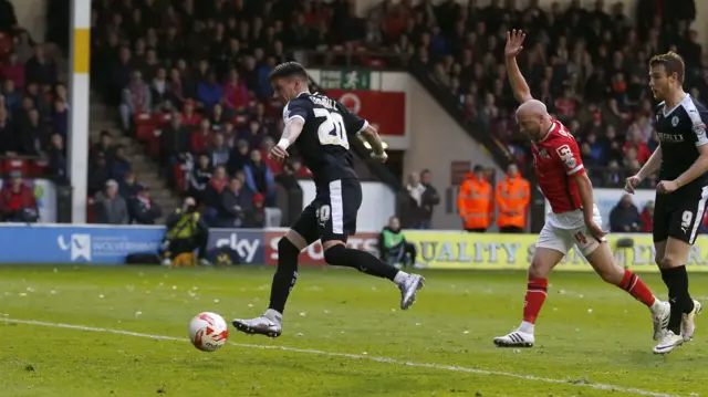 Adam Hammill (left)