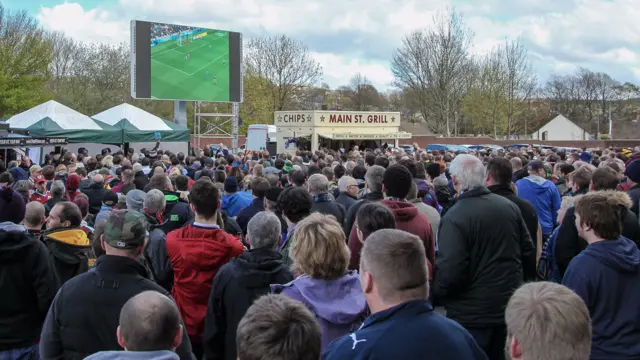 Burnley fans