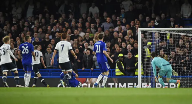 Harry Kane scores Spurs first goal