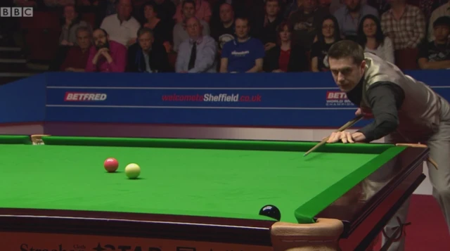 Selby misses the black