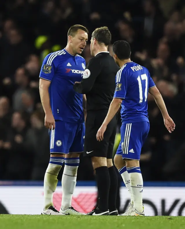 John Terry speaks to Mark Clatenburg