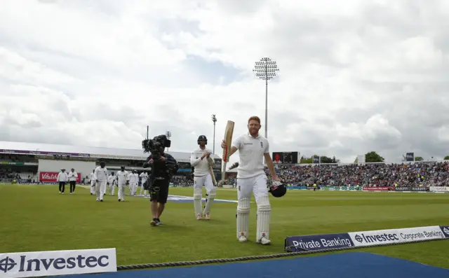 Jonny Bairstow walks off for lunch