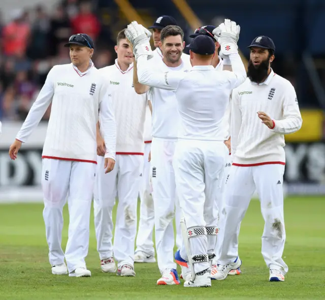 James Anderson and Jonny Bairstow celebrate