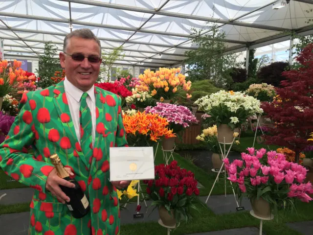 Bloms Bulbs medal at Chelsea Flower Show