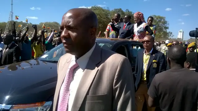 Robert Mugabe and Grace Mugabe in vehicle in Harare