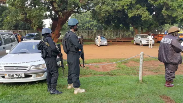 Policeman outside the High Court in Kampala, Uganda