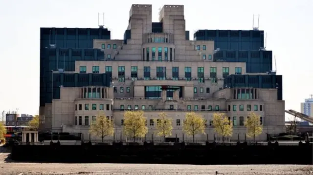 MI6